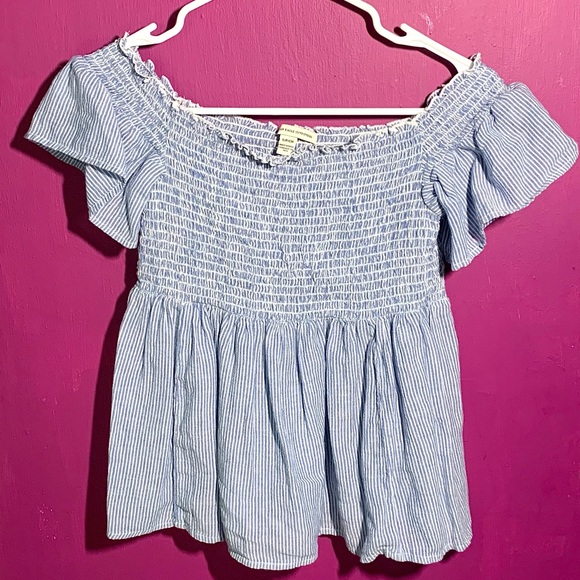 American Eagle Blue & White Peplum Top - Picture 2 of 3